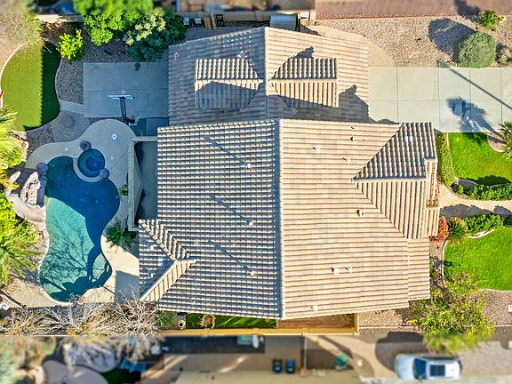 3rd image of 3158 E TURNBERRY Drive