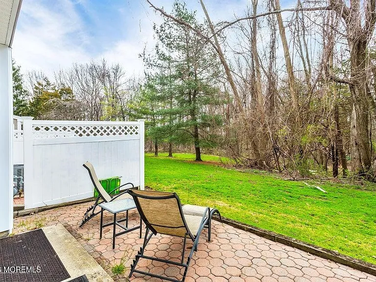 66 Secretariat Ct — Photo 24