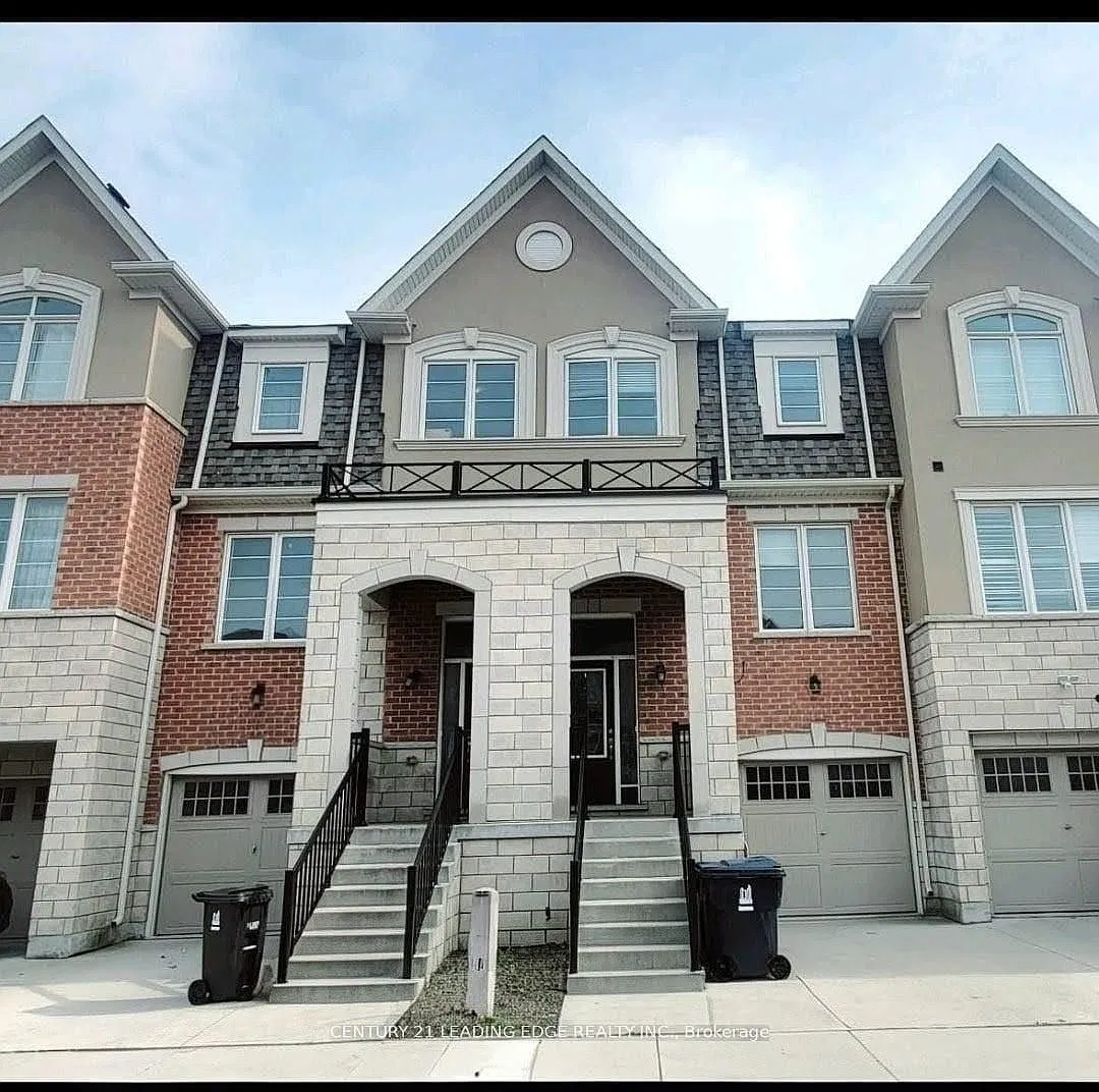 4 bed, $4,400 — Photo 1