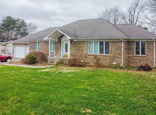 109 Milton Dr, Paducah, KY 42003