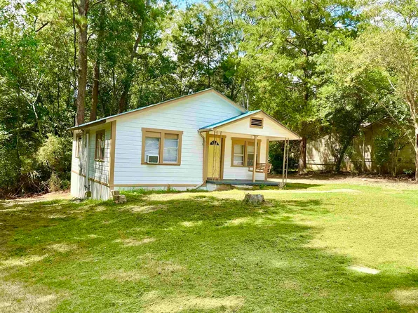 101 Lee St, Andalusia, AL 36420