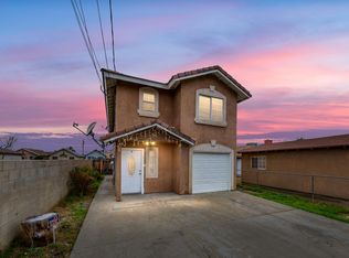 614 K St APT A, Bakersfield, CA 93304
