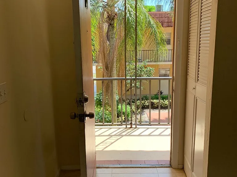 Hemingway LLC — Photo 2