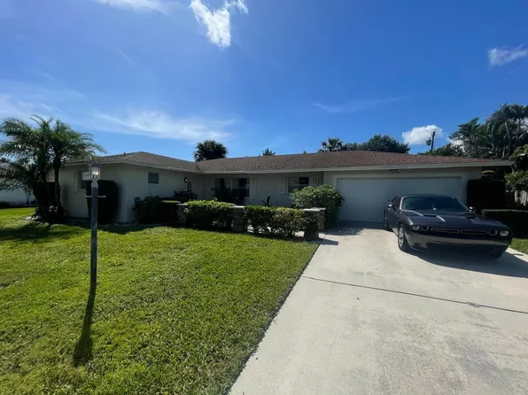 1842 Caribbean Road W, Lake Clarke Shores, FL 33406