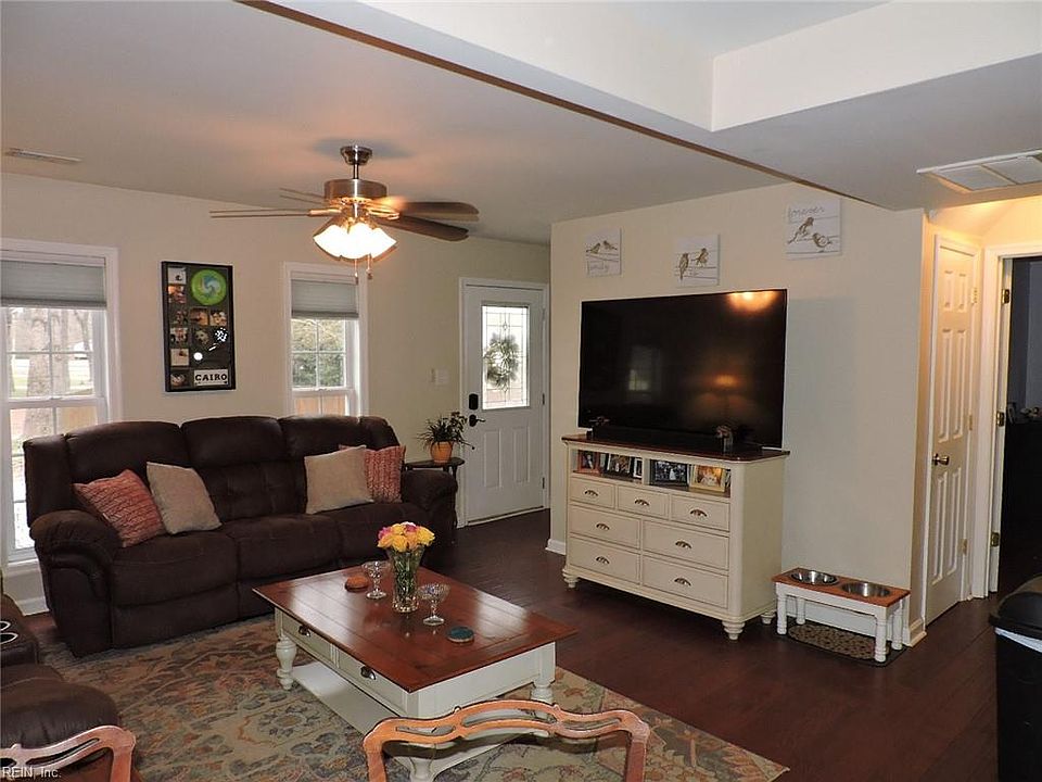 6512 Walter Reed Dr, Gloucester, VA 23061 Zillow