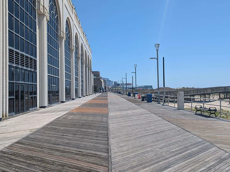 3501 Pacific Ave — Photo 15