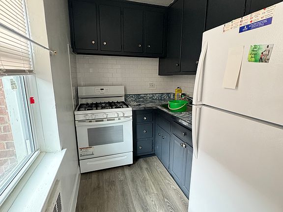 2nd image of 740 E 32nd St APT J5