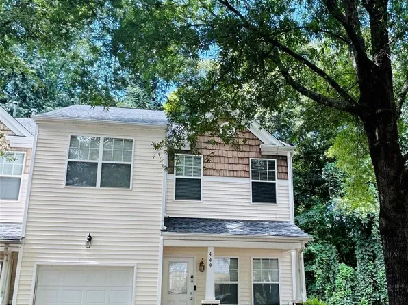 449 Doughton Ln, Charlotte, NC 28217