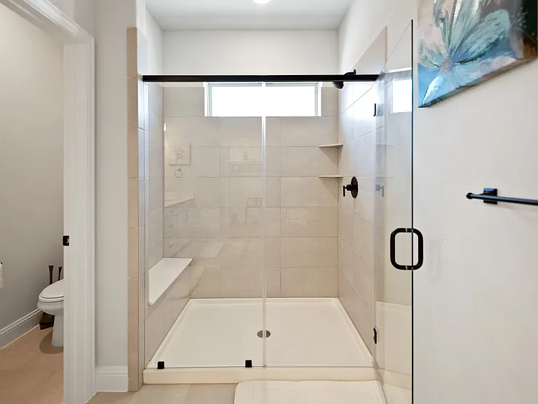 Greenhouse Dr — Photo 28