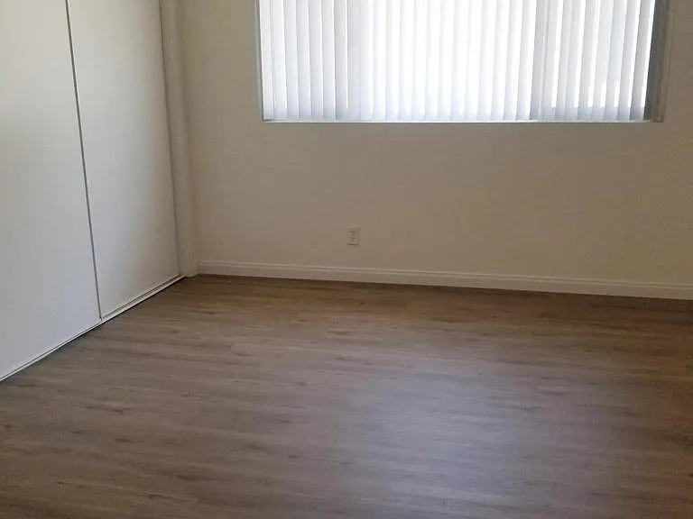 1013 Meta St — Photo 10