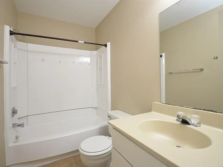 5993 Allday Dr #B — Photo 40
