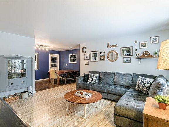 5th image of 115 Seneca Dr