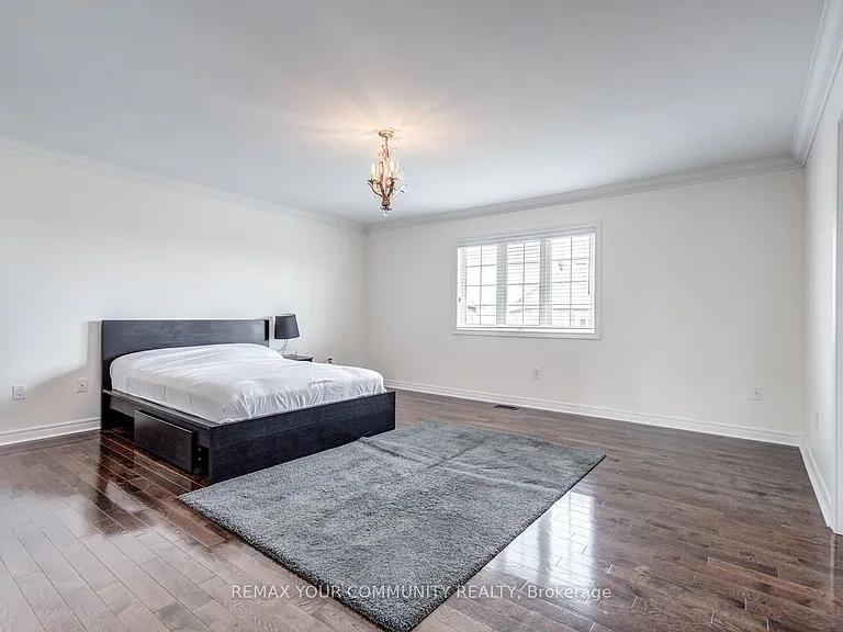 230 Humberland Dr — Photo 22