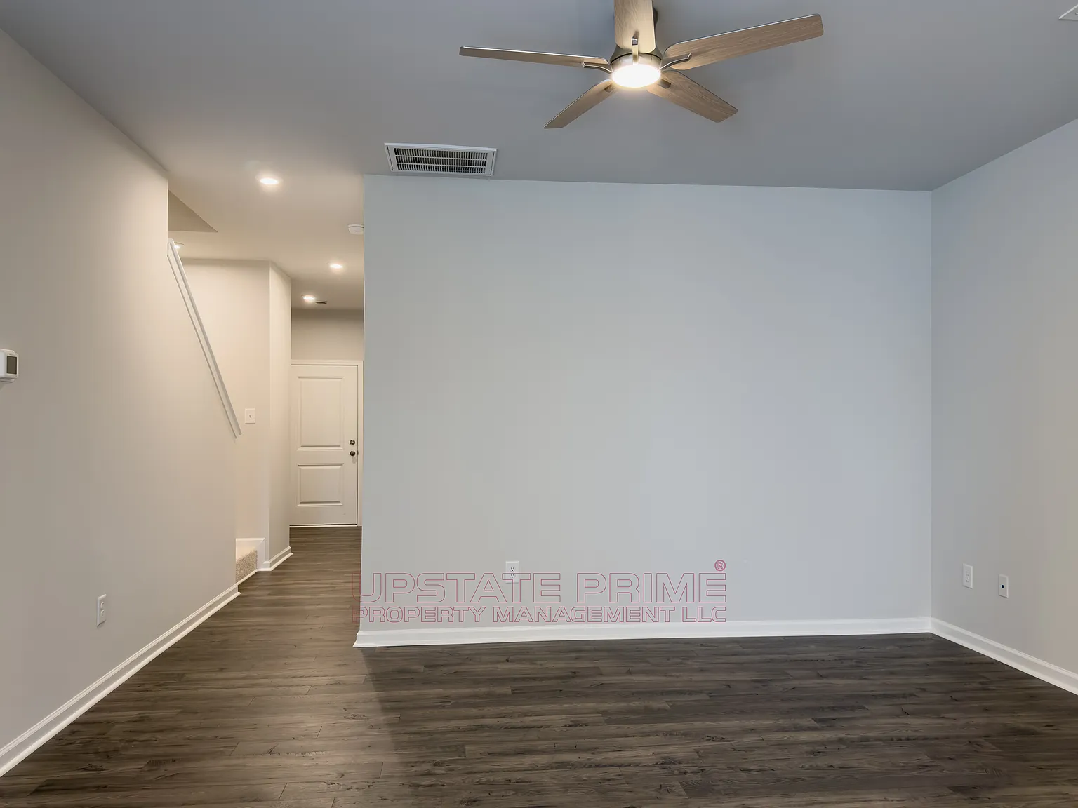 3 bed, 2.5 bath, 1470 sqft, $1,625 — Photo 4