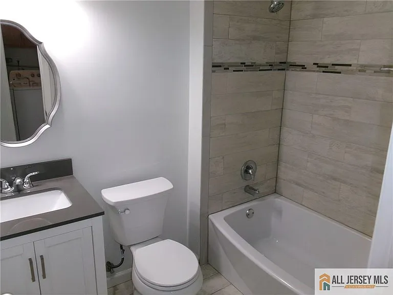 4261 Bayberry Ct — Photo 13