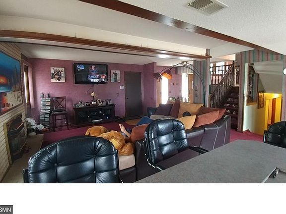 3rd image of 7432 Candlewood Dr