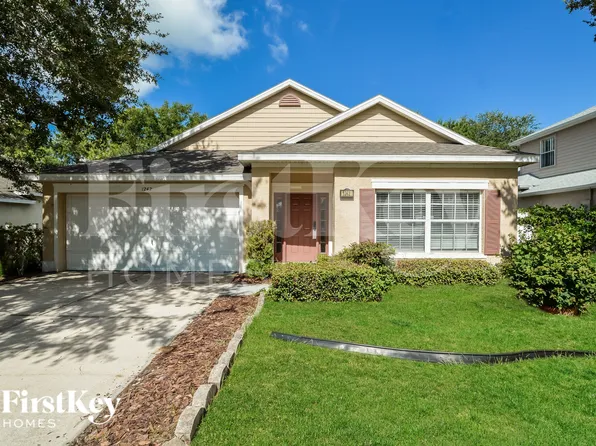 1242 Longville Cir, Tavares, FL 32778