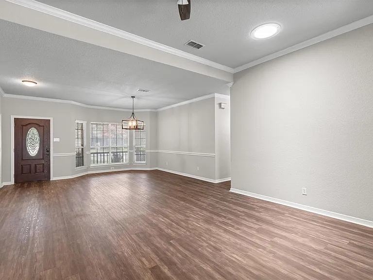2900 Brandy Ln — Photo 7