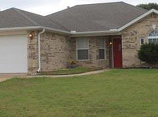 431 Dewberry Ln, Centerton, AR 72719