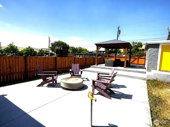 419 4th Avenue NE, Soap Lake, WA 98851