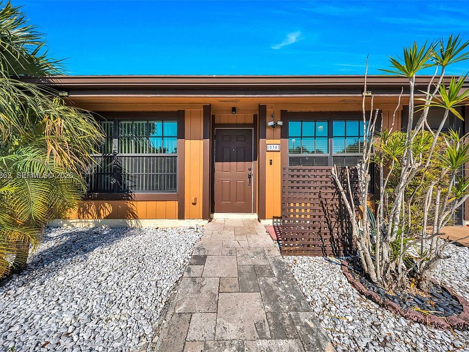 1st image of 10341 Orange Ct