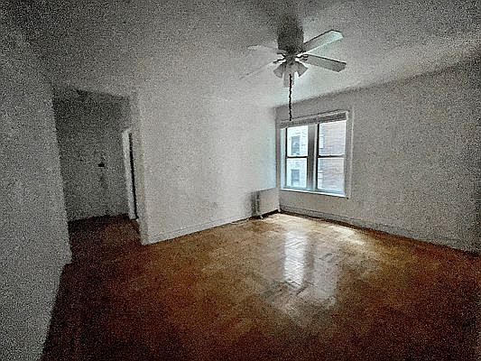 2nd image of 187 Pinehurst Ave APT 2I