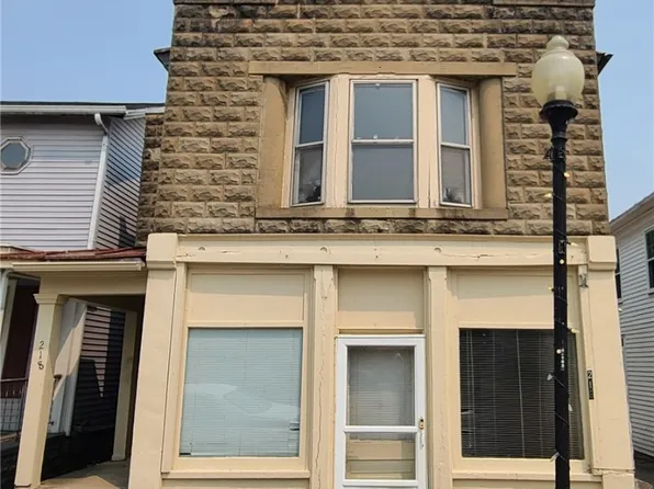 216 N Commerce St, Lewisburg, OH 45338
