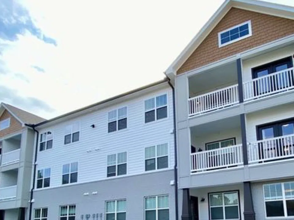 6411 Charlotte Road Cir #305