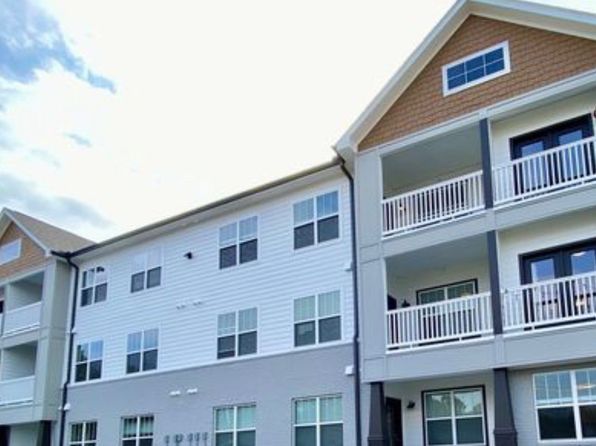 6411 Charlotte Road Cir #305