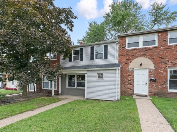6 Radcliff Pl, Willingboro, NJ 08046