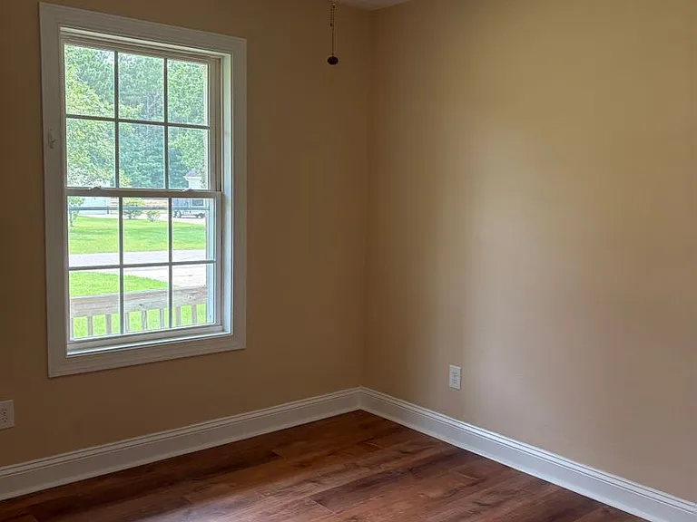 124 Deerfield Ln — Photo 12