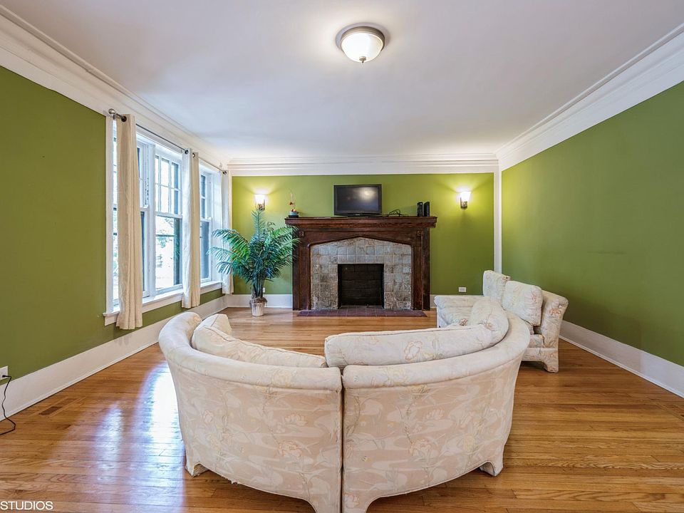 1st image of 1-1219 E Madison Park #1