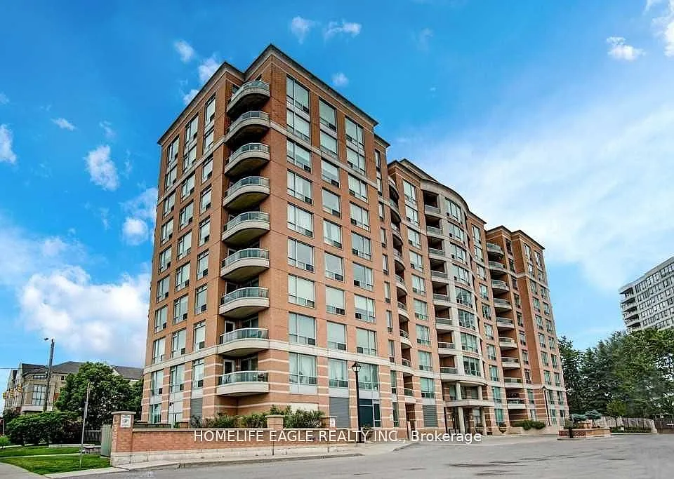 745 New Westminster Dr #204