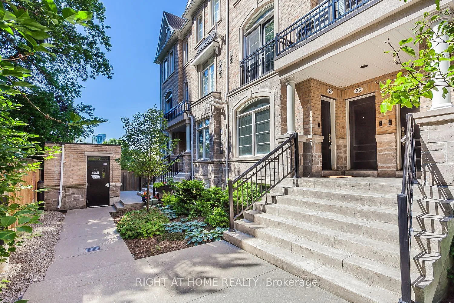 2 bed, $2,750 — Photo 2