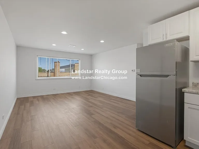 3846 25th Ave #5 — Photo 5