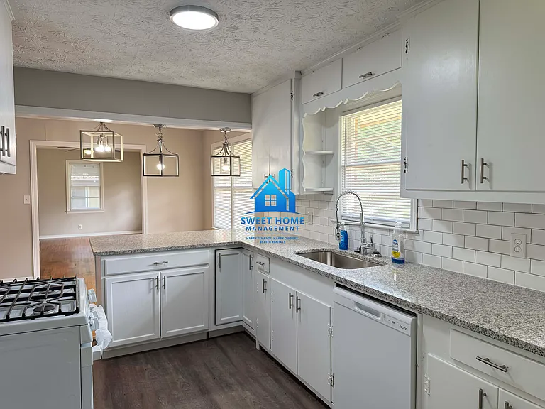4161 Althea Dr — Photo 9