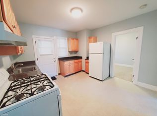 160 Wardwell St APT 6, Stamford, CT 06902