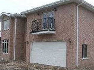 5301 Farwell Ave, Niles, IL
