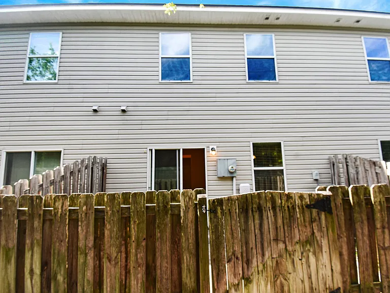 262 Moultrie Village Ln — Photo 37