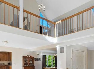 6 Heritage Dr, Stonington, CT 06378