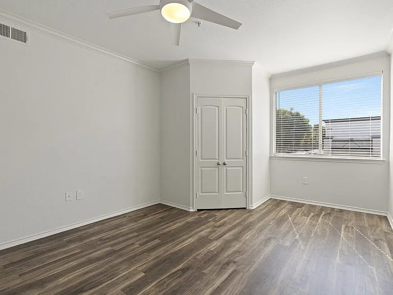 Bedrooms to accommodate any bed size