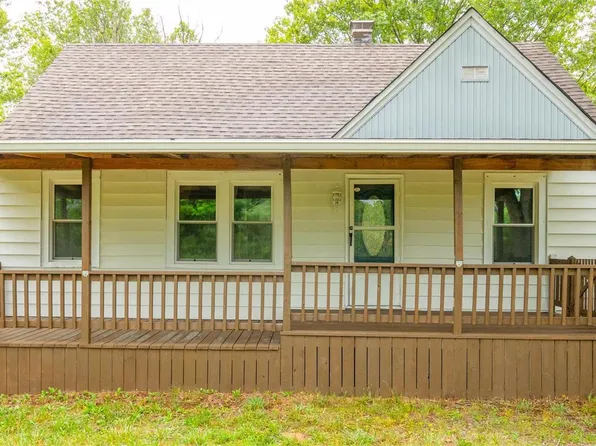 9353 Highway P, Cuba, MO 65453