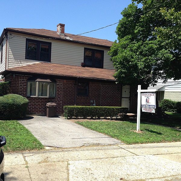 1st image of 62 Barlow Dr N