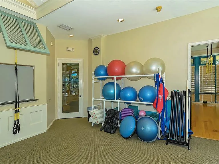 6909 Lennox Pl — Photo 78