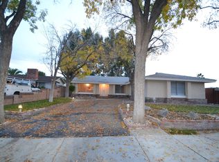 20932 Shine Dr, Saugus, CA 91350