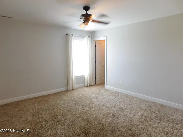 101 Staffordshire Dr #101 — Photo 33