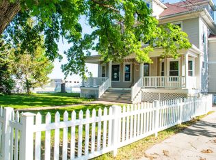 421 E 11th Ave, Mitchell, SD 57301