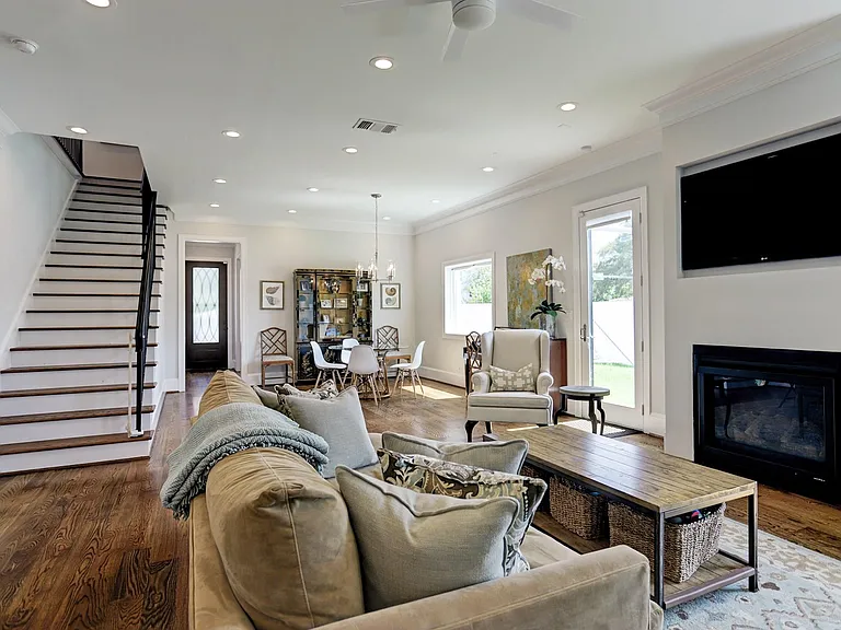 1632 Potomac Dr — Photo 9