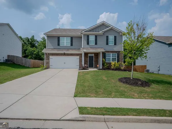 6827 Chataran Dr, Lithia Springs, GA 30122