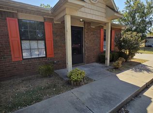 4709 S 32nd St #B, Fort Smith, AR 72903